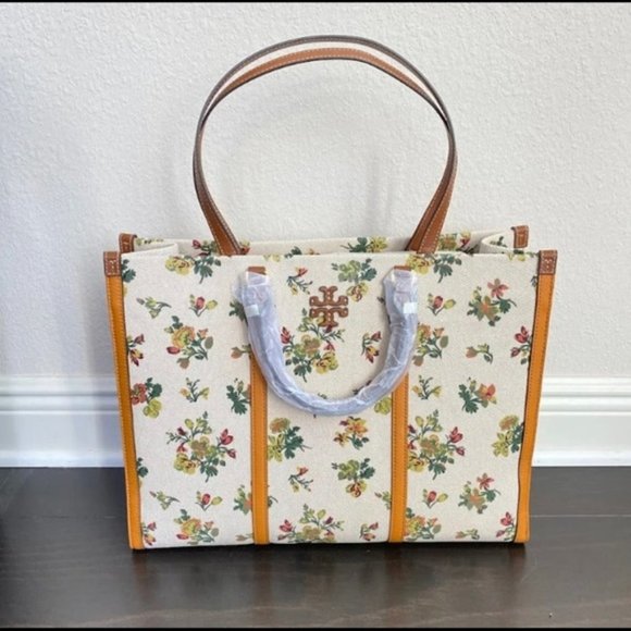 HPNeW Tory Burch Blake Canvas Jumbo Tote